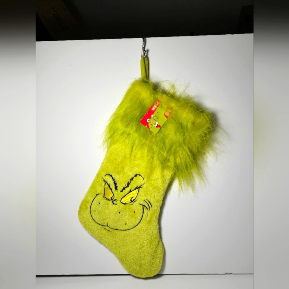 The grinch Dr. Seuss faux fur grinch stocking 20 in nwt